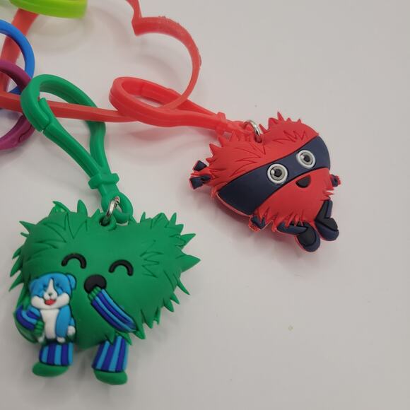 2023 Kids Heart Challenge 5 Keychains Lot Wristband American Heart Association - Picture 4 of 7